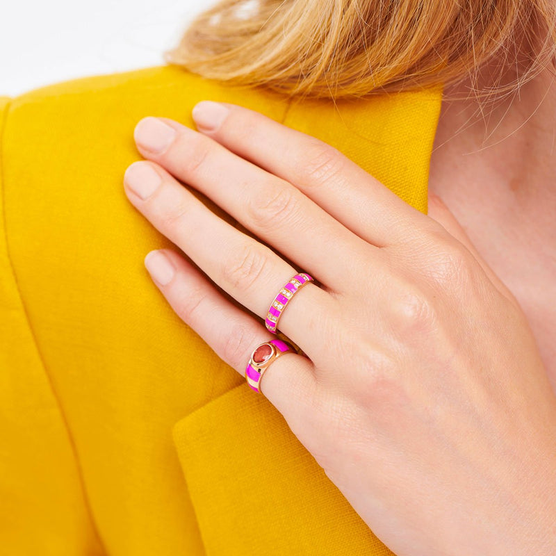 Billie ring neon-pink enamel and diamonds