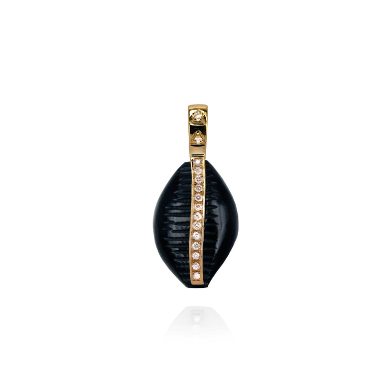 Onyx Cowrie pendant