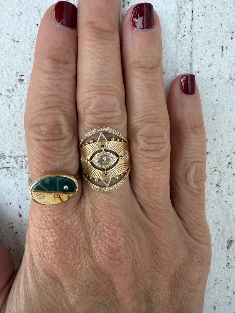 Yin Yang Elliptical Ring