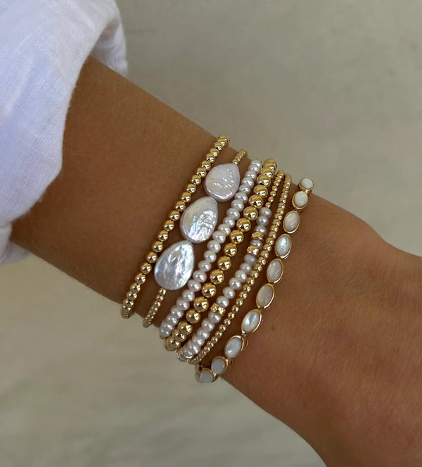 2MM Signature Bracelet with 3 Pear Pearls