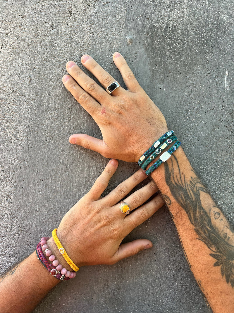 Go Bold Citrine Stud Fishtail Button Bracelet in Marigold