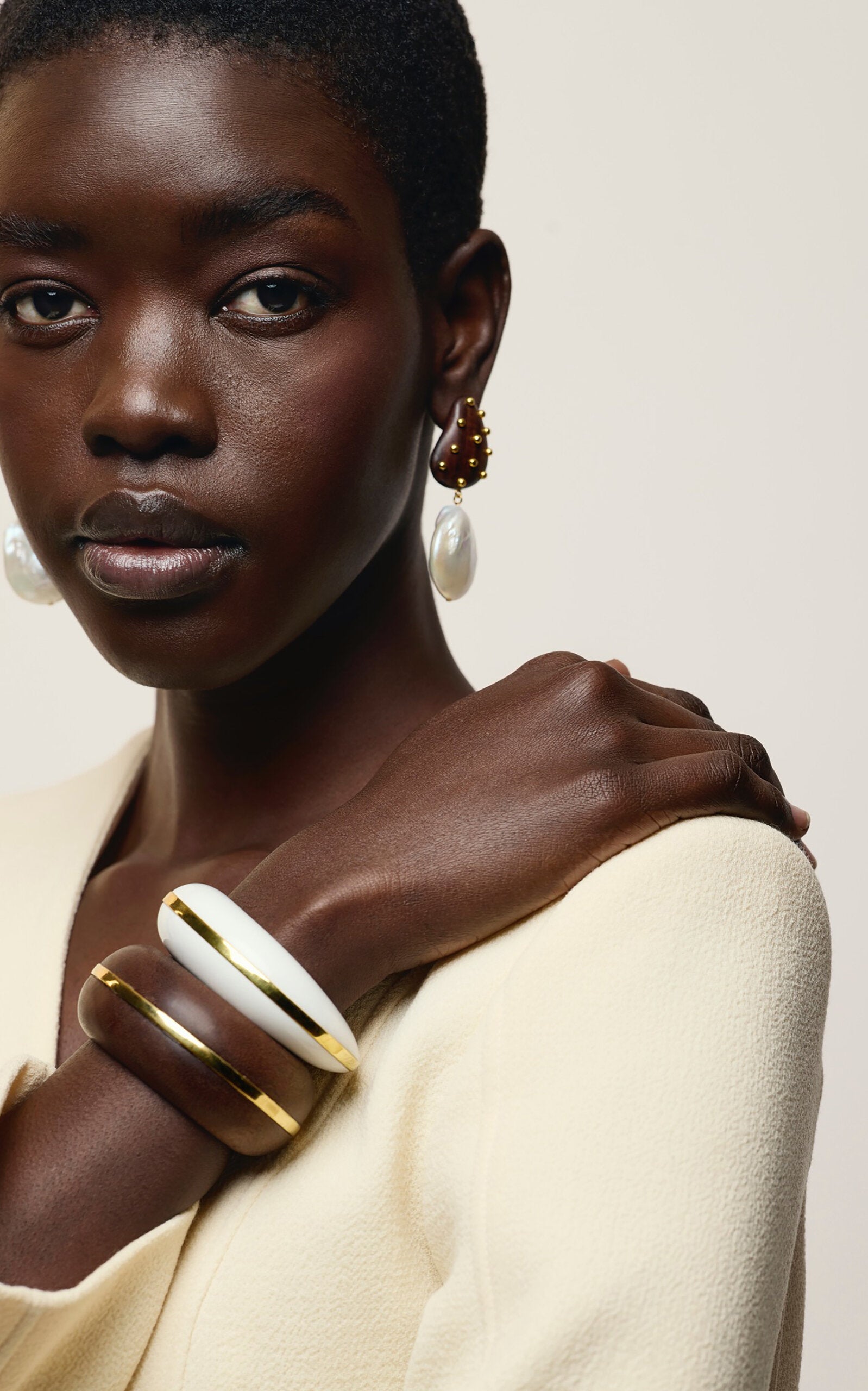 Halo Cuff Brown