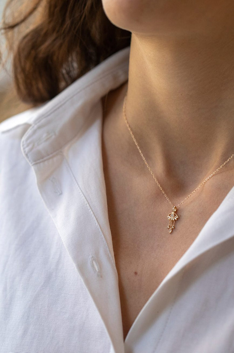 SMALL DIAMOND EYE & DANGLING DETAILS NECKLACE