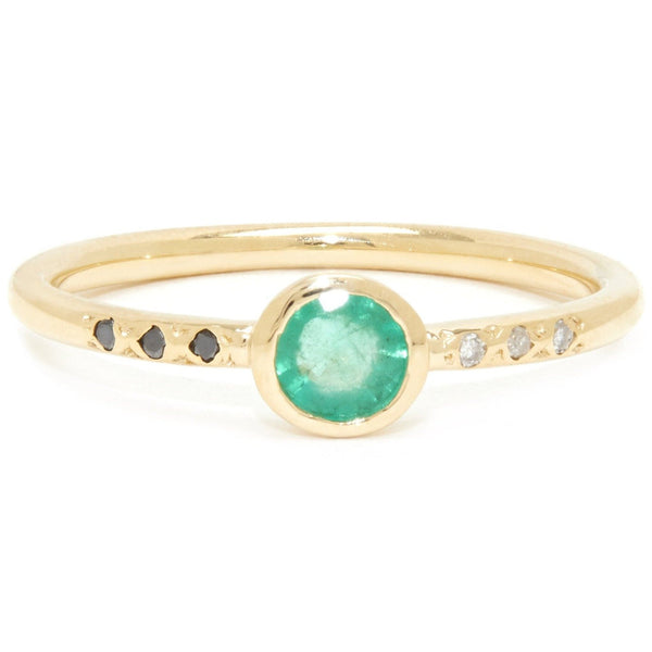 Midnight Ring Emerald
