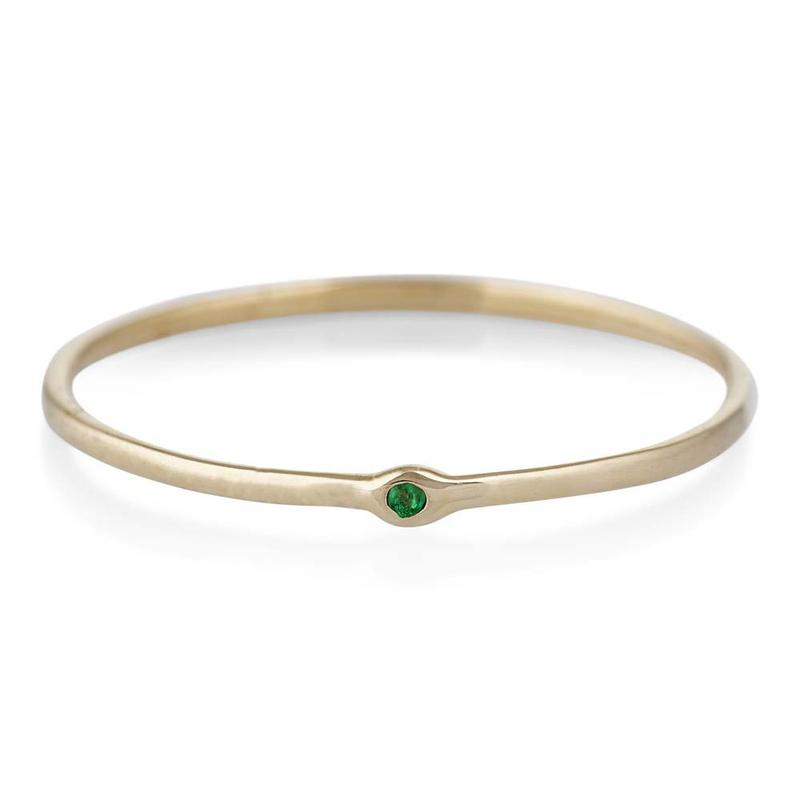 Memory Ring in Emerald
